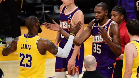 lakers suns score|Lakers vs Suns final score, result: LeBron James leads Los .